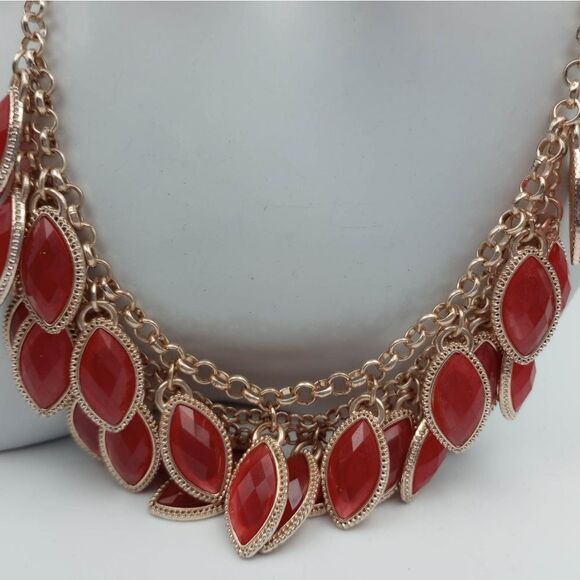 Scarlett desire amulet dangle necklace - Picture 1 of 2